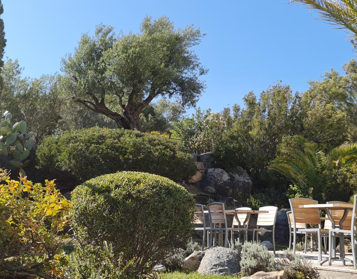 Hotel Cala Di L'Oru LʼÎle-Rousse Екстериор снимка