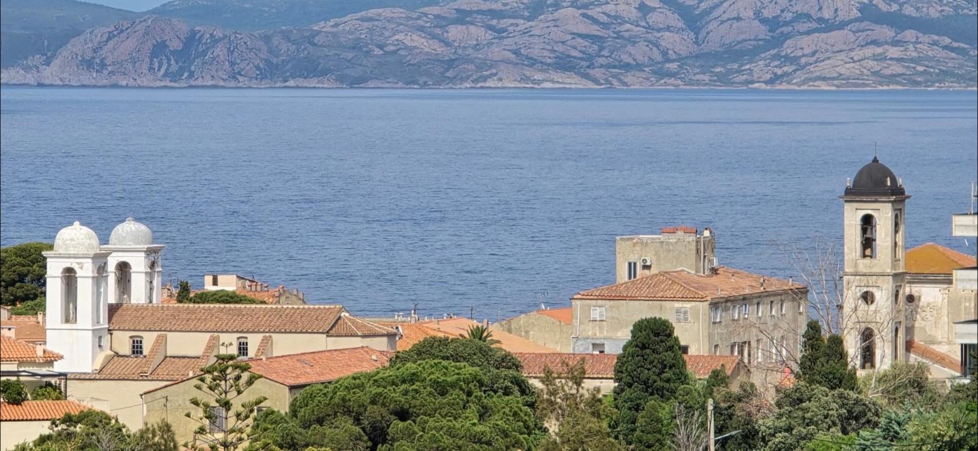 Hotel Cala Di L'Oru LʼÎle-Rousse Екстериор снимка