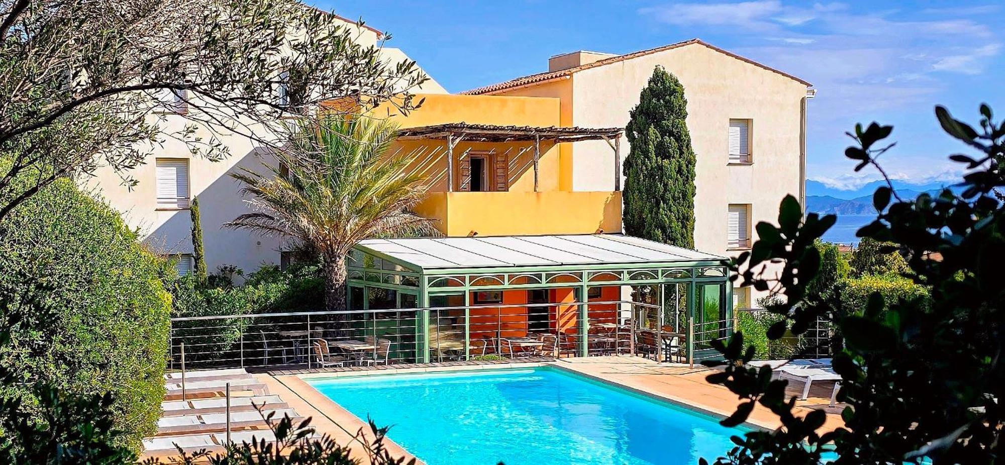 Hotel Cala Di L'Oru LʼÎle-Rousse Екстериор снимка